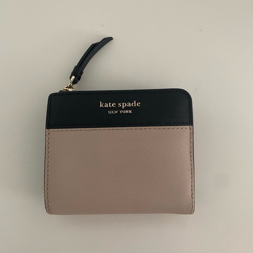 Kate Spade Black and Toasted Hazelnut Wallet Compact Design